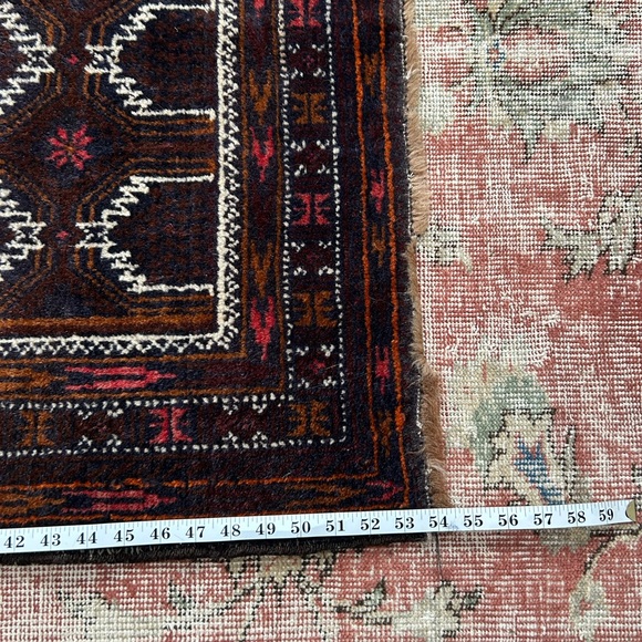 Vintage Patterned Rug - Picture 4 of 7